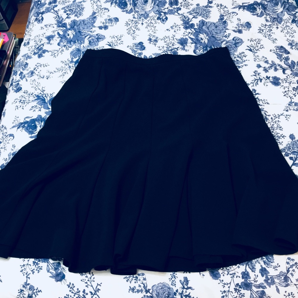 Tribella Skirt Size 14 Black Flared Flouncy